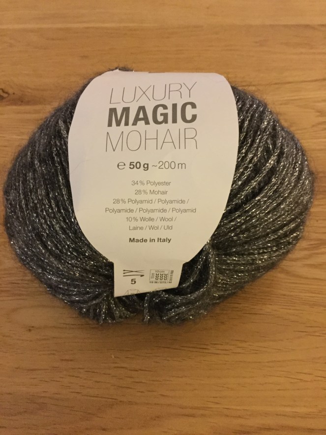 DFB9D4DE-612D-415B-BE94-609CD9295D2D