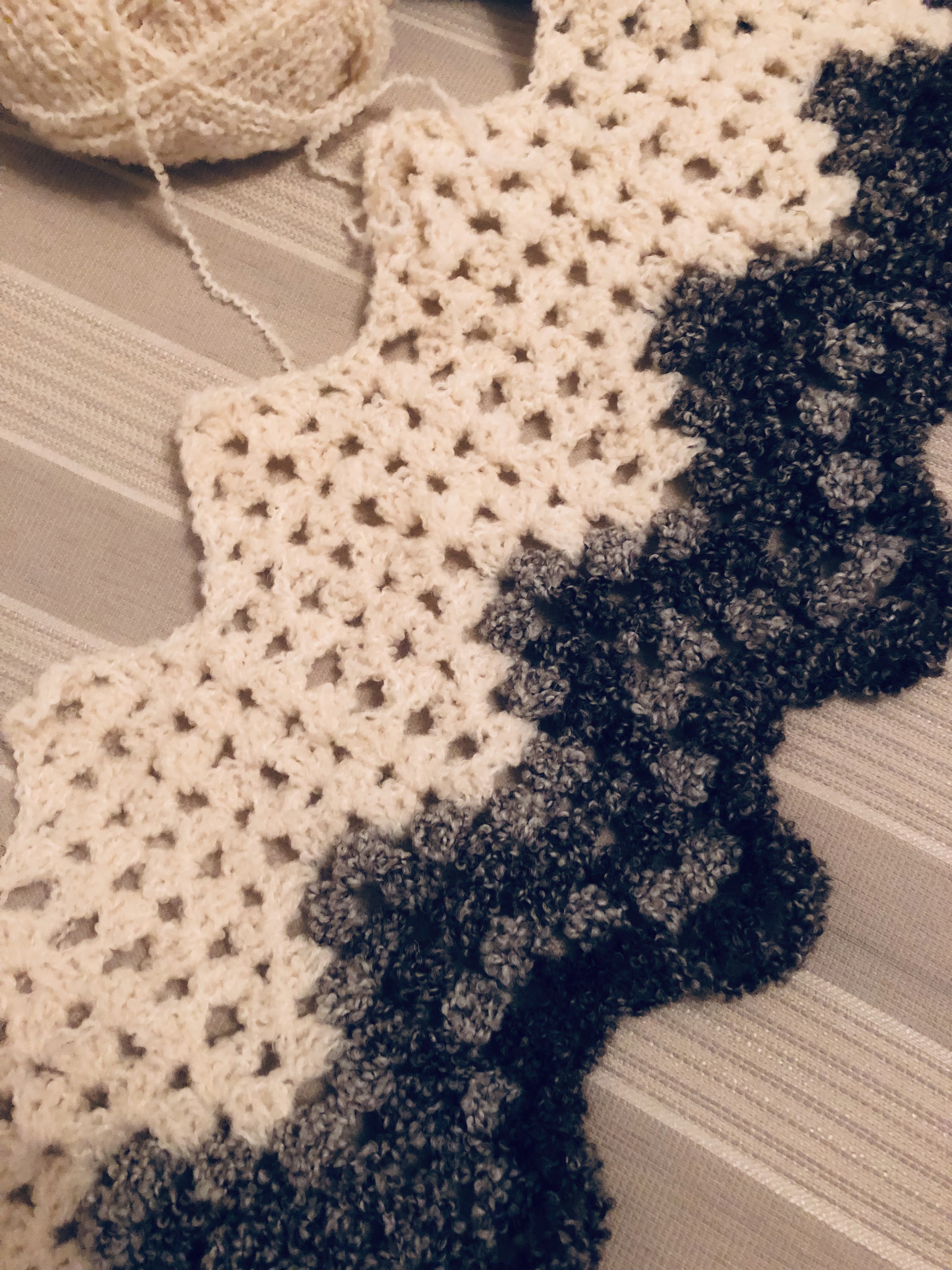 Boucle yarn in granny stitch
